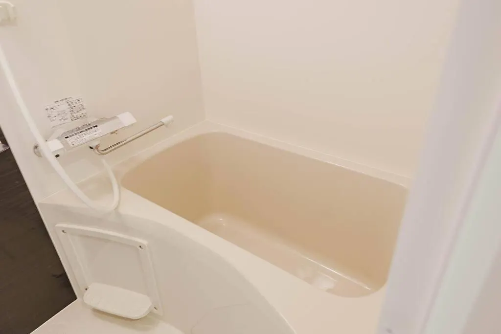Apartment G Newly Renovated Hotel, Direct Access To Ueno, Asakusa, Disneyland, Airport Tokyo