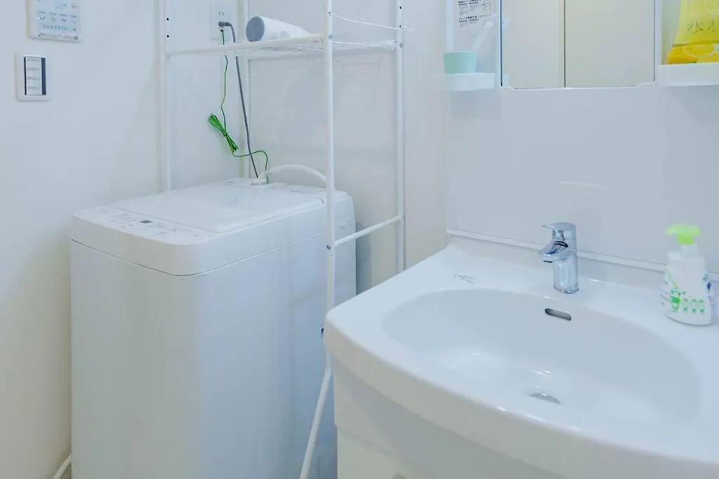 G Newly Renovated Hotel, Direct Access To Ueno, Asakusa, Disneyland, Airport Tokyo 0*,  Japan