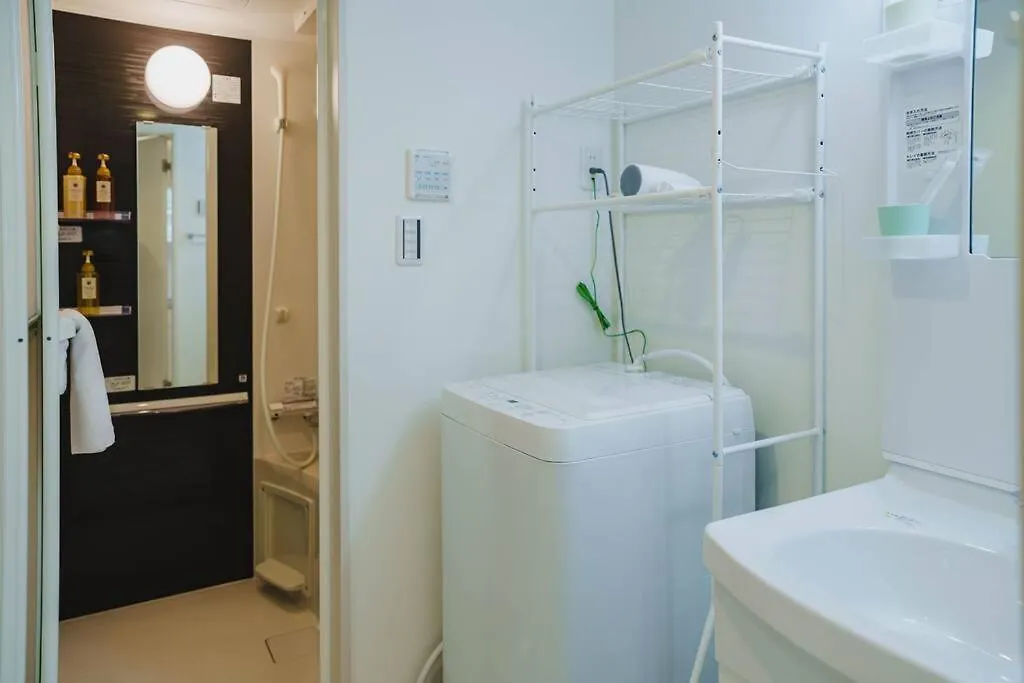 G Newly Renovated Hotel, Direct Access To Ueno, Asakusa, Disneyland, Airport Tokyo Japan